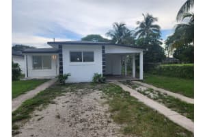 418 Nw 8th Ave, Boynton Beach