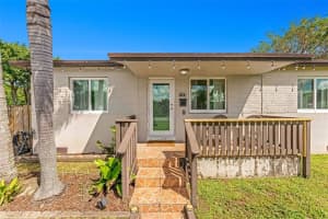 7557 Farragut St Hollywood, FL 33024 - MLS#A11884588