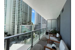 1300 Brickell Bay Dr 806 Miami, FL 33131 - MLS#A11884590