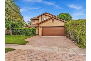 9900 Sw 12 St, Pembroke Pines