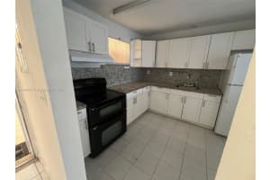 887 W 29th St 1 Hialeah, FL 33012 - MLS#A11884607