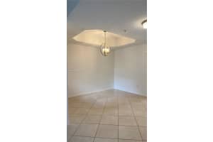 924 Sw 143rd Ter 305 Pembroke Pines, FL 33027 - MLS#A11884634