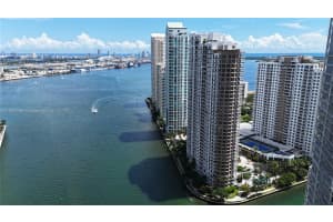 901 Brickell Key Blvd 3605 Miami, FL 33131 - MLS#A11884636