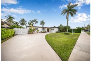 17931 Nw 85th Ave Hialeah, FL 33015 - MLS#A11884650