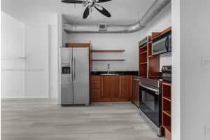 690 Sw 1 Ct Phii 19 Miami, FL 33130 - MLS#A11884654