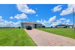 7011 Waldo Circle, La Belle