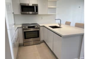 540 Brickell Key Dr 507 Miami, FL 33131 Sold 12/02/25