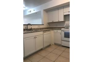 MLS# A11884715, North Miami, Florida 33161