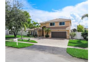 1018 Nw 132nd Ave Sunrise, FL 33323 - MLS#A11884717