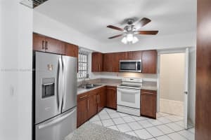 280 Ne 172nd St North Miami Beach, FL 33162 - MLS#A11884736