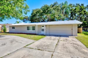 2706 Kingswood Drive Sebring, FL 33870 - MLS#A11884741