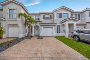 5625 Nw 112th Path 5625 Doral, FL 33178 - MLS#A11884743