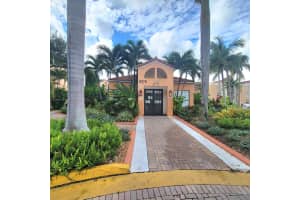 6292 Nw 186th St 303 Hialeah, FL 33015 - MLS#A11884745