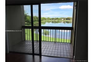 10288 Nw 9th St Cir 205 Miami, FL 33172 - MLS#A11884756