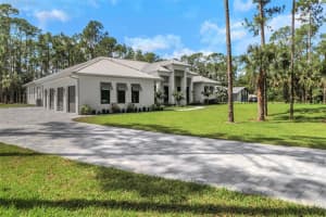 5174 Sycamore Dr Naples, FL 34119 - MLS#A11884806