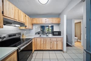 9258 Nw 1st St 206 Pembroke Pines, FL 33024 - MLS#A11884814