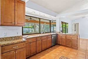 515 Se Nome Dr Port Saint Lucie, FL 34984 - MLS#A11884853