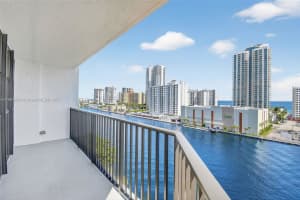 600 Parkview Dr 1020 Hallandale Beach, FL 33009 - MLS#A11884924
