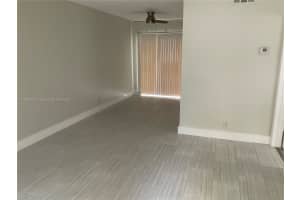 510 Se 9th St 10 Fort Lauderdale, FL 33316 - MLS#A11884928
