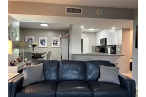 1625 Se 10th Ave 402 Fort Lauderdale, FL 33316 - MLS#A11884941