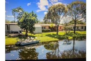 5231 Sw 89th Ave Cooper City, FL 33328 - MLS#A11884948