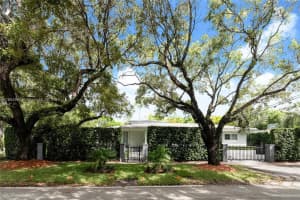 1545 Siena Ave Coral Gables, FL 33146 - MLS#A11884960