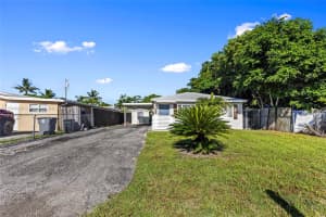 7823 Loomis St Other, FL 33462 - MLS#A11884988