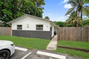 849 Sw 9th Ct 1-2 Pompano Beach, FL 33060 - MLS#A11885020