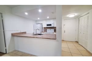 MLS# A11885034, Doral, Florida 33166