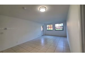 MLS# A11885034, Doral, Florida 33166