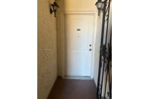1051 Sw 1st St 303 Miami, FL 33130 - MLS#A11885054