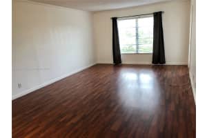 8121 Sw 24th Ct 304 Davie, FL 33324 - MLS#A11885057