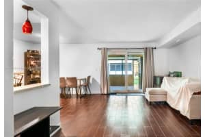 2740 Nw 47th Ln 2704 Lauderdale Lakes, FL 33313 - MLS#A11885064