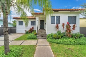 3508 Nw 19th Ter Miami, FL 33125 - MLS#A11885078