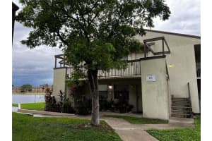 415 Nw 210th St 206, Miami Gardens