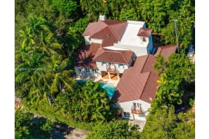225 Alesio Ave, Coral Gables