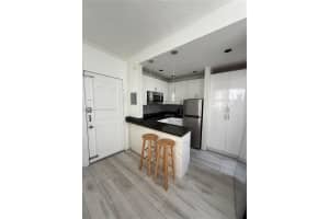 119 Menores Ave 11 Coral Gables, FL 33134 - MLS#A11885100