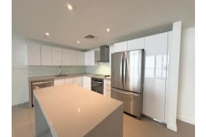 1600 NE 1st Ave, Miami, FL 33132, Sold 10/01/25