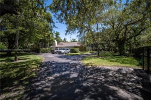11905 Sw 67th Ave Pinecrest, FL 33156 - MLS#A11885178