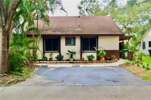9624 Nw 16th Ct, Pembroke Pines
