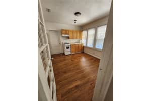 315 Eucalyptus St 2 West Palm Beach, FL 33401 - MLS#A11885208