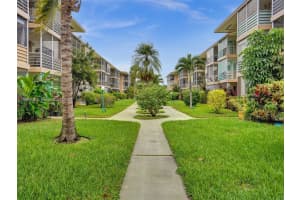 1395 Ne 167th St 315, Miami
