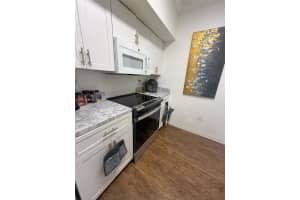 200 Sw 117th Ter 10103, Pembroke Pines