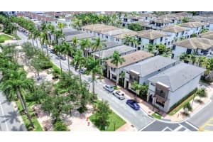 4761 Nw 85th Ave, Doral