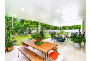 1617 Ne 157th Ter North Miami Beach, FL 33162 - MLS#A11885296