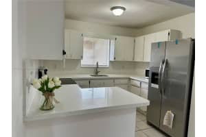 3041 W 76th St B-209 Hialeah, FL 33018 - MLS#A11885327