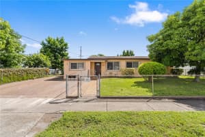 3425 Sw 105th Ave Miami, FL 33165 - MLS#A11885344