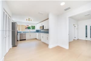 MLS# A11885353, Miami, Florida 33193