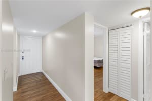 1514 Whitehall Dr 203 Davie, FL 33324 - MLS#A11885359