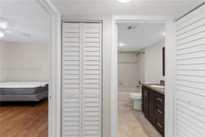 1514 Whitehall Dr 203 Davie, FL 33324 - MLS#A11885359